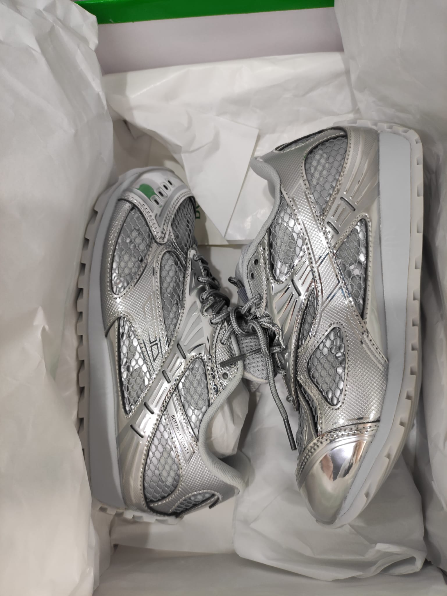 Bstsneaker-Bottega Veneta Orbit Silvery review Jan