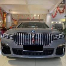 Bernina Grey Vinyl Car Wrap K-1407