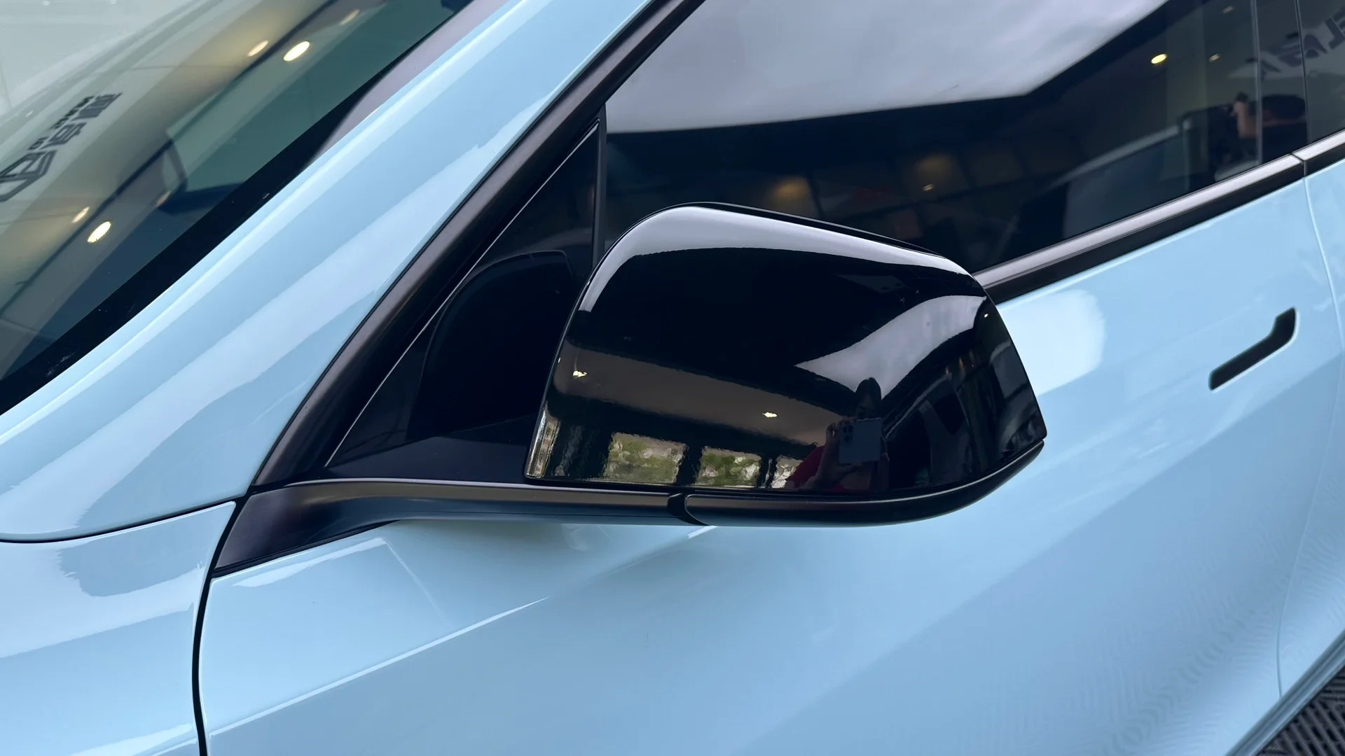 Glossy Ice Blue Vinyl Car Wrap K-1914