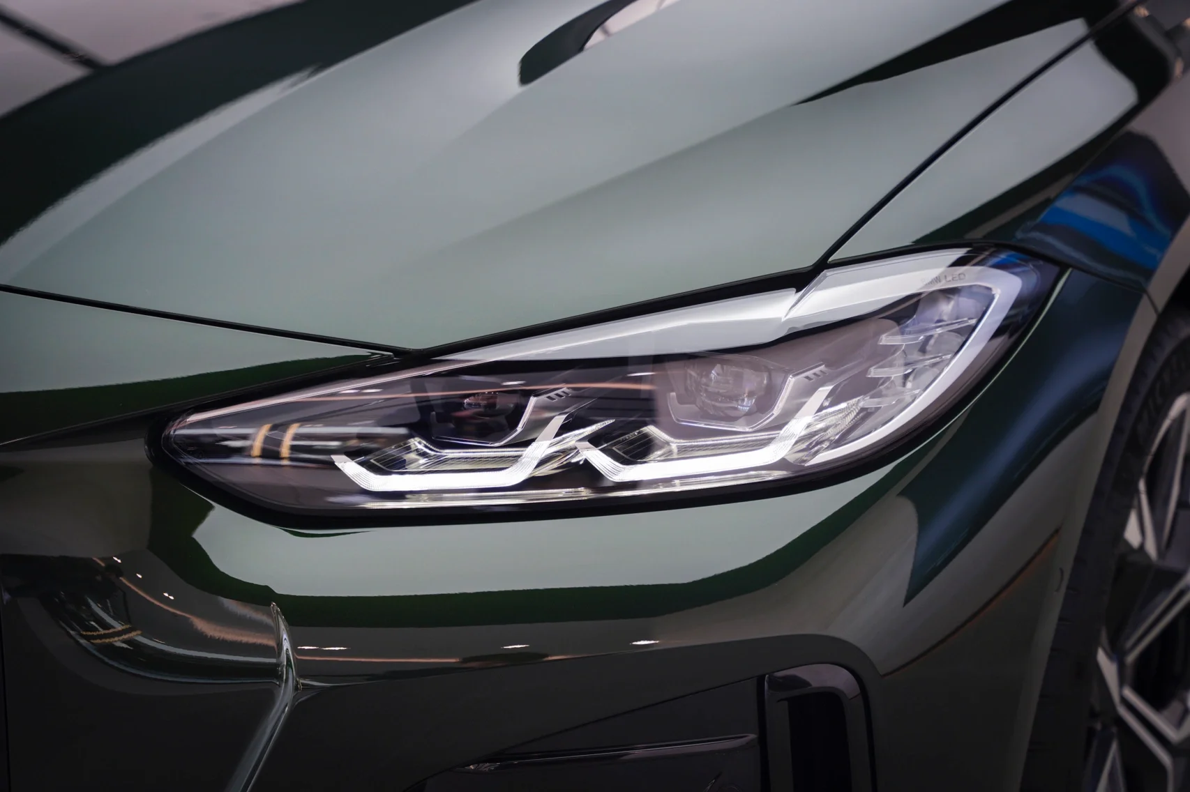 Glossy Blackish Green Vinyl Car Wrap K-1121