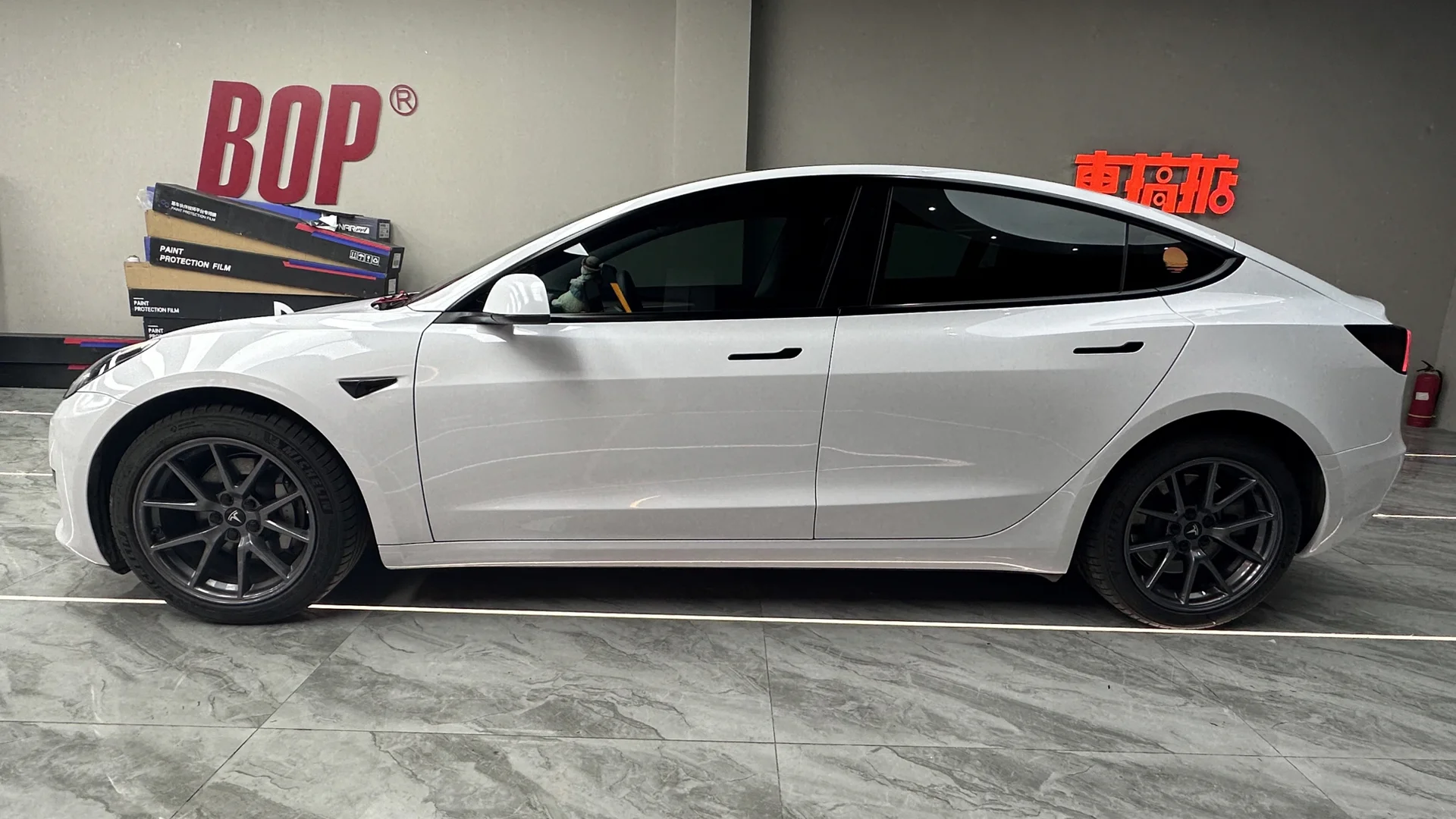 Sparkle White Vinyl Car Wrap K-1607