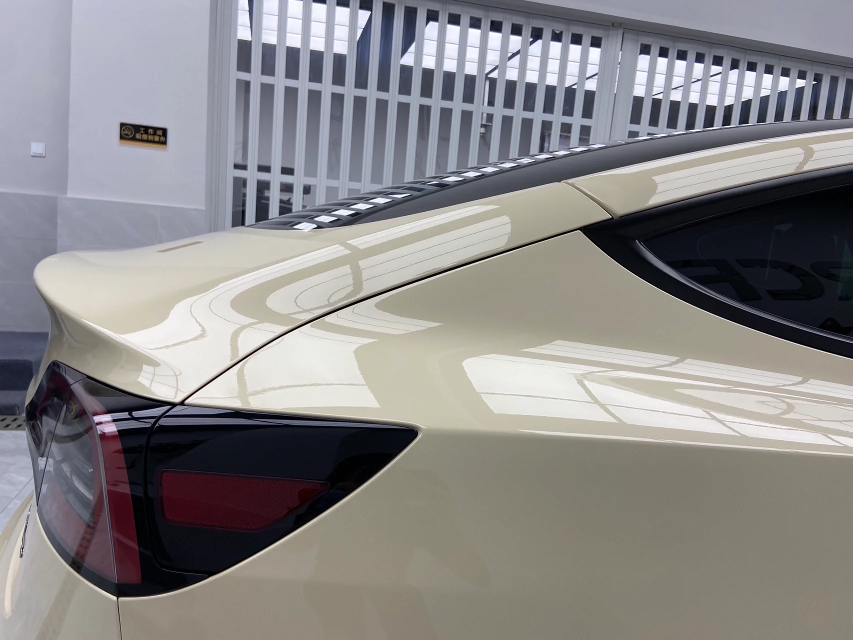 Glossy Khaki Milan Vinyl Car Wrap K-1926