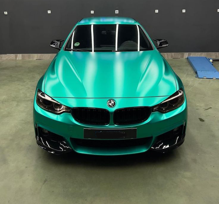 Glossy Metal Emerald Green Vinyl Car Wrap K-2105