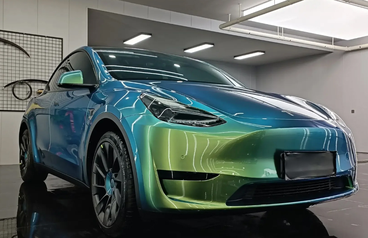 Glossy Chameleon Jungle Green Vinyl Car Wrap K-4036