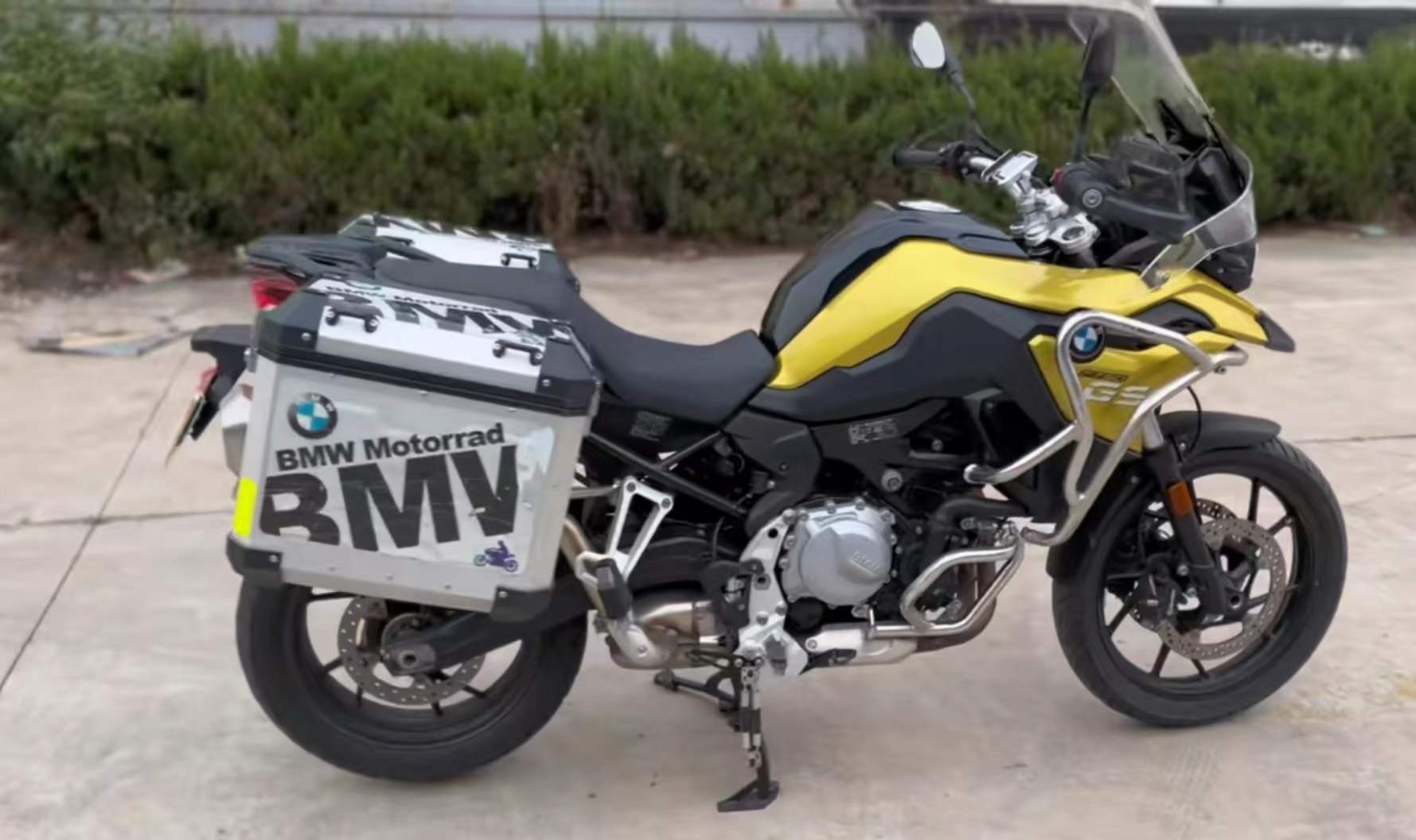 BMW M4 Paint Lemon Yellow Vinyl Car Wrap  K-6028 review mumjmjmn 01