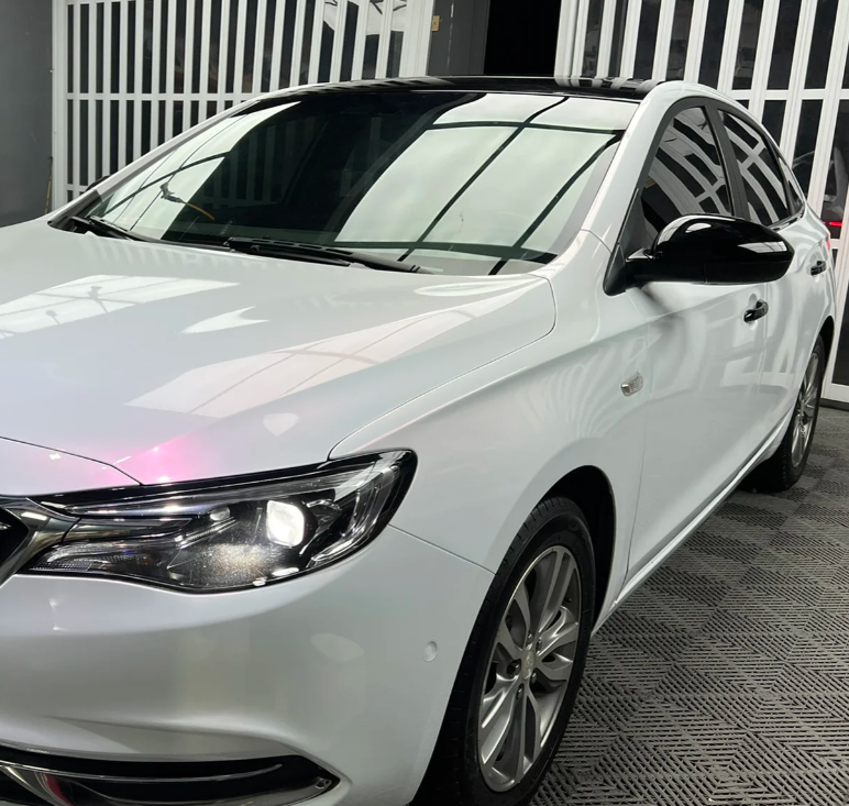 Glossy White to Red Vinyl Car Wrap K-9302 review Emmm Too