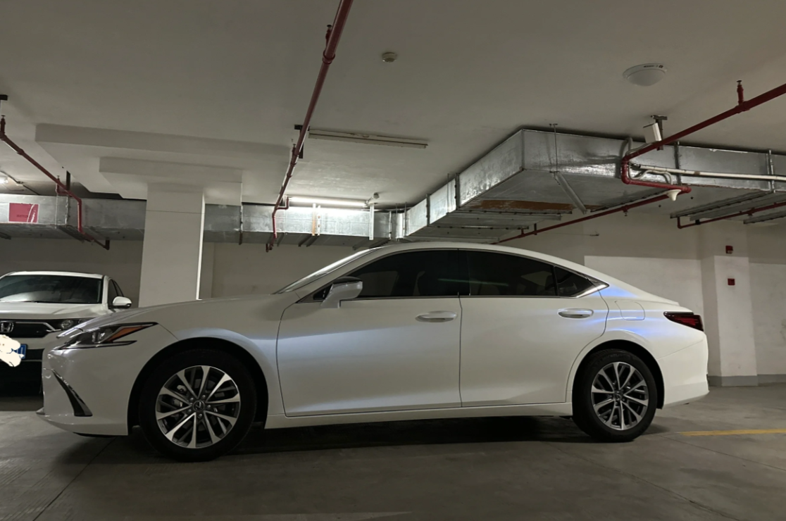 Glossy White To Blue Vinyl Car Wrap K-9304 review Jason Metty