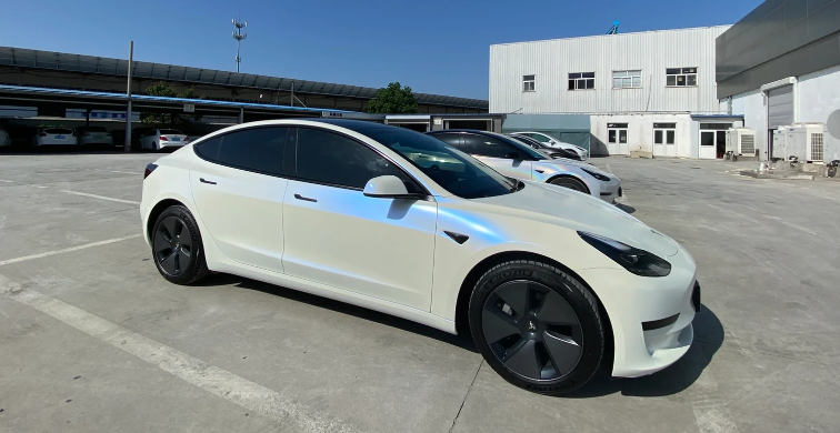 Glossy White To Blue Vinyl Car Wrap K-9304 review Doo Hpp