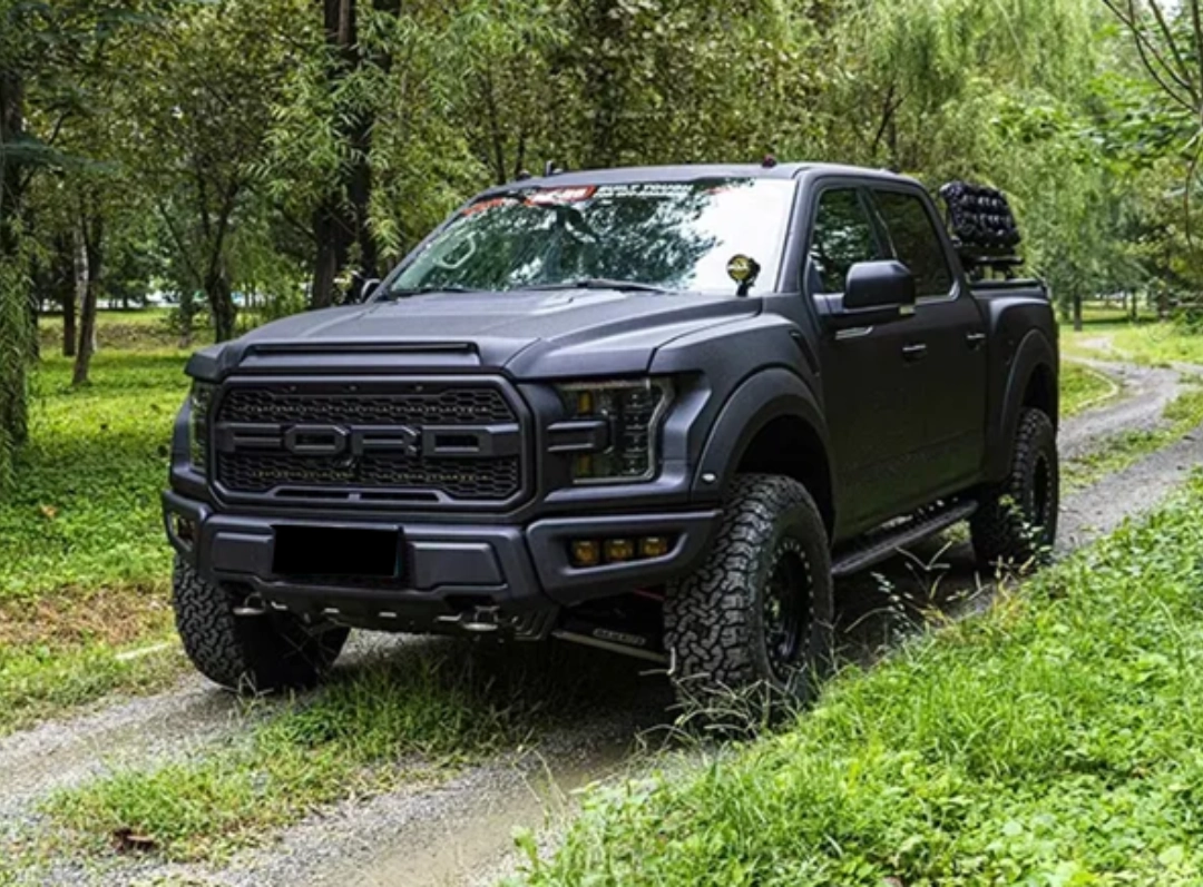 Ford F150 Raptor | Black Samurai Car Wrap