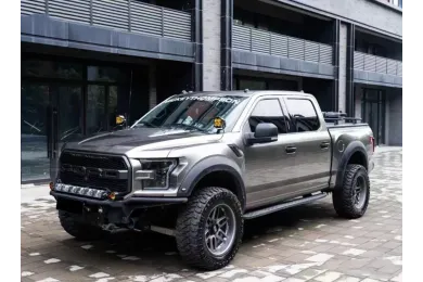 Ford F150 Raptor | Liquid Sliver Vinyl Car Wrap K-1306