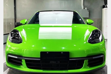 Glossy Viper Green Vinyl Car Wrap
