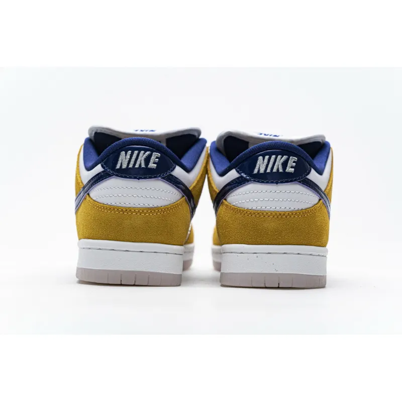 LJR Dunk SB Low Laser Orange, BQ6817-800