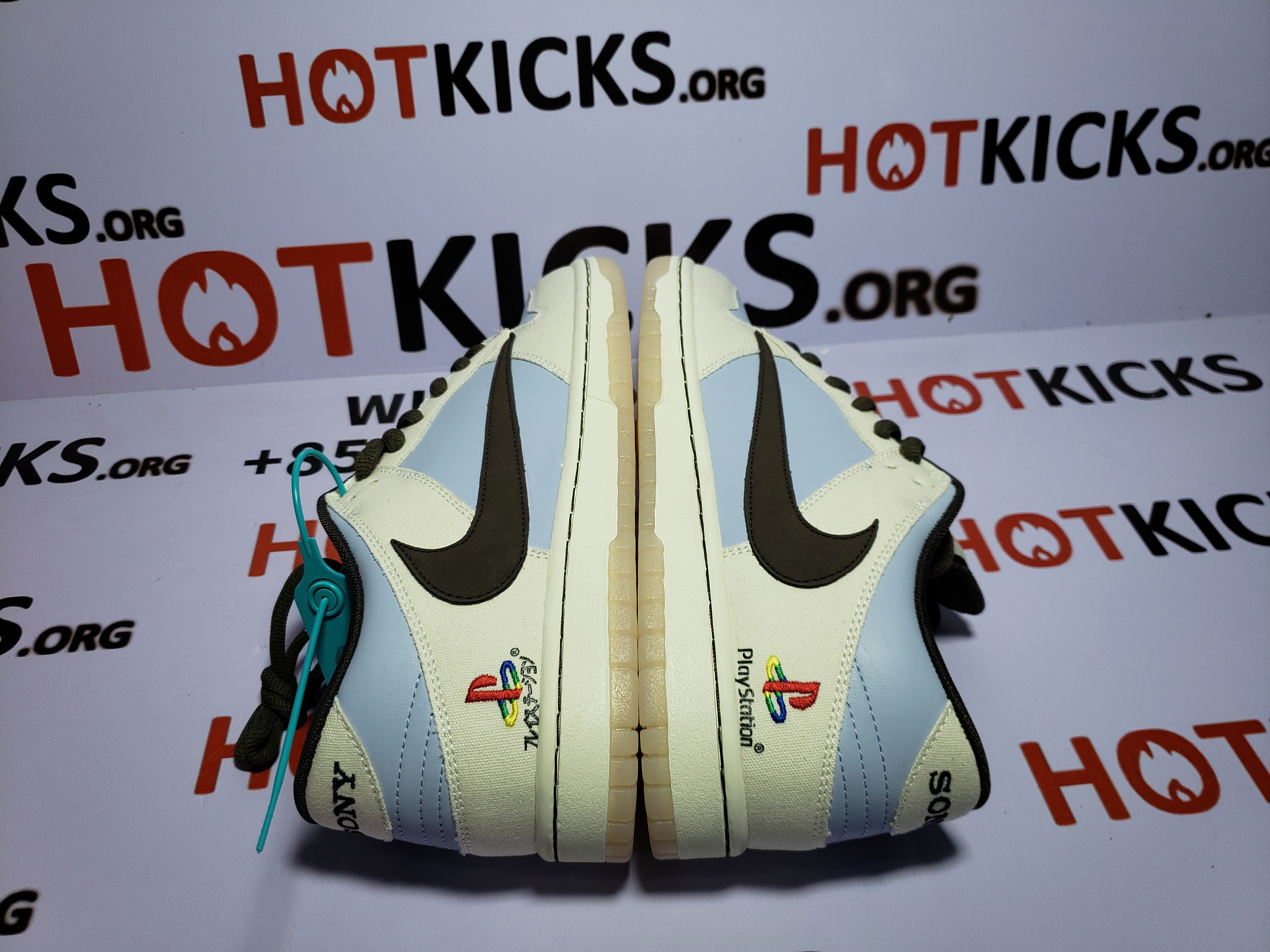 LJR Dunk SB Low PS5 Travis Scott x PlayStation, CU1726-800