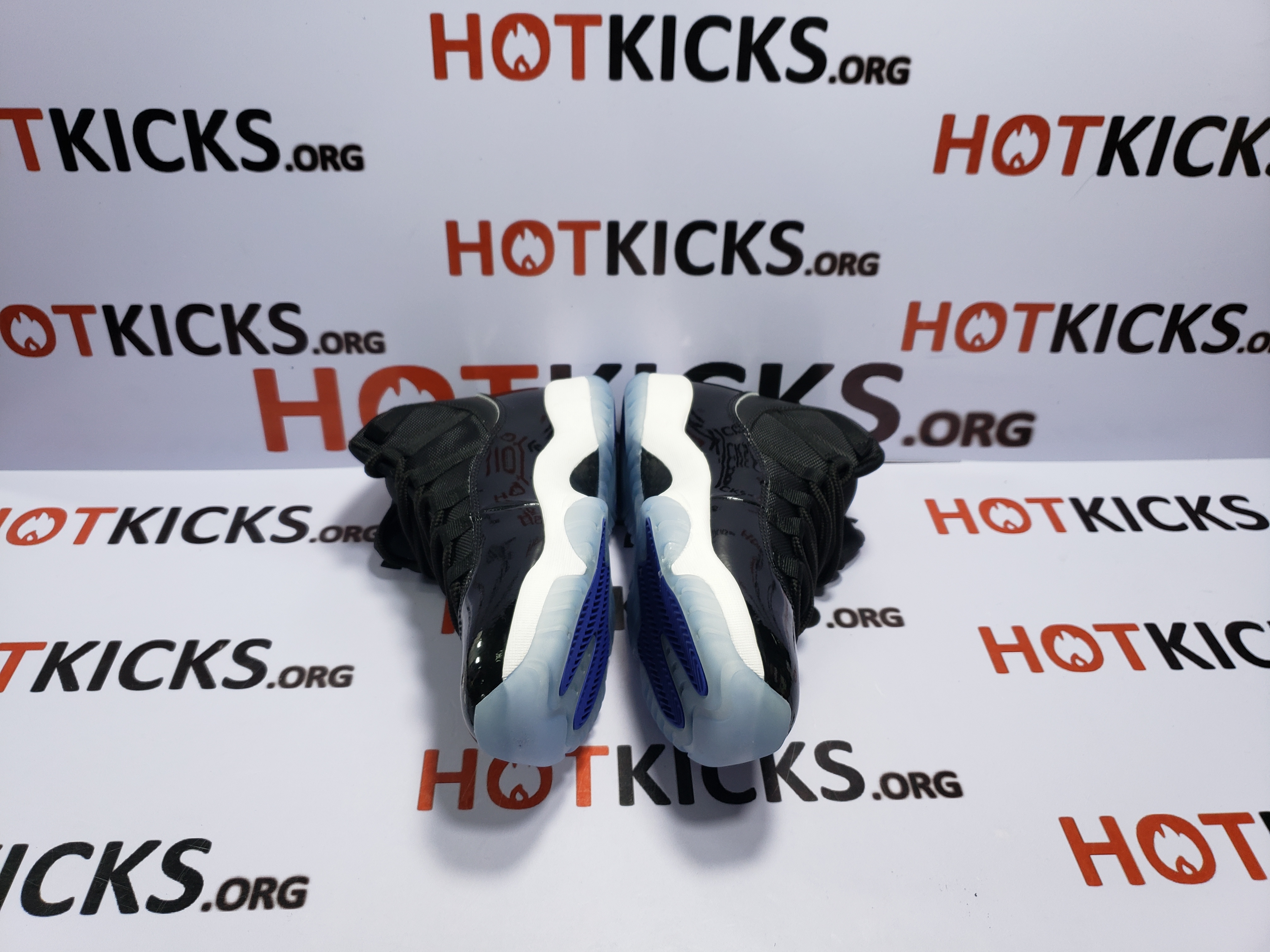 LJR Jordan 11 Retro Space Jam (2016), 378037-003