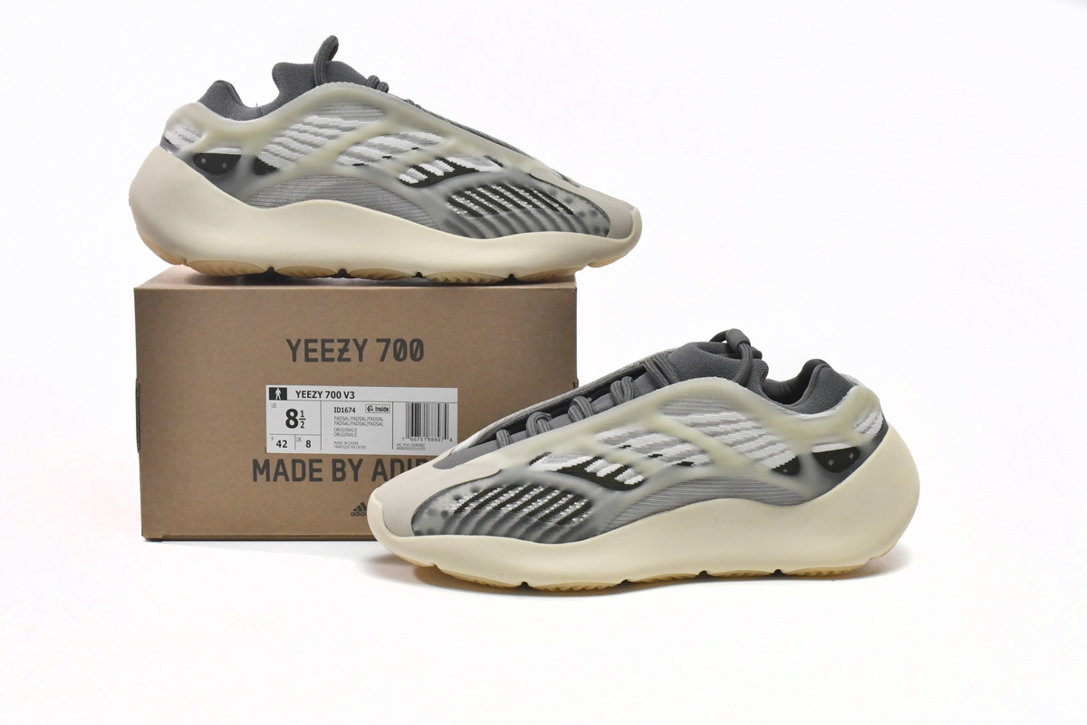 LJR Yeezy 700 V3 Fade Salt,ID1674
