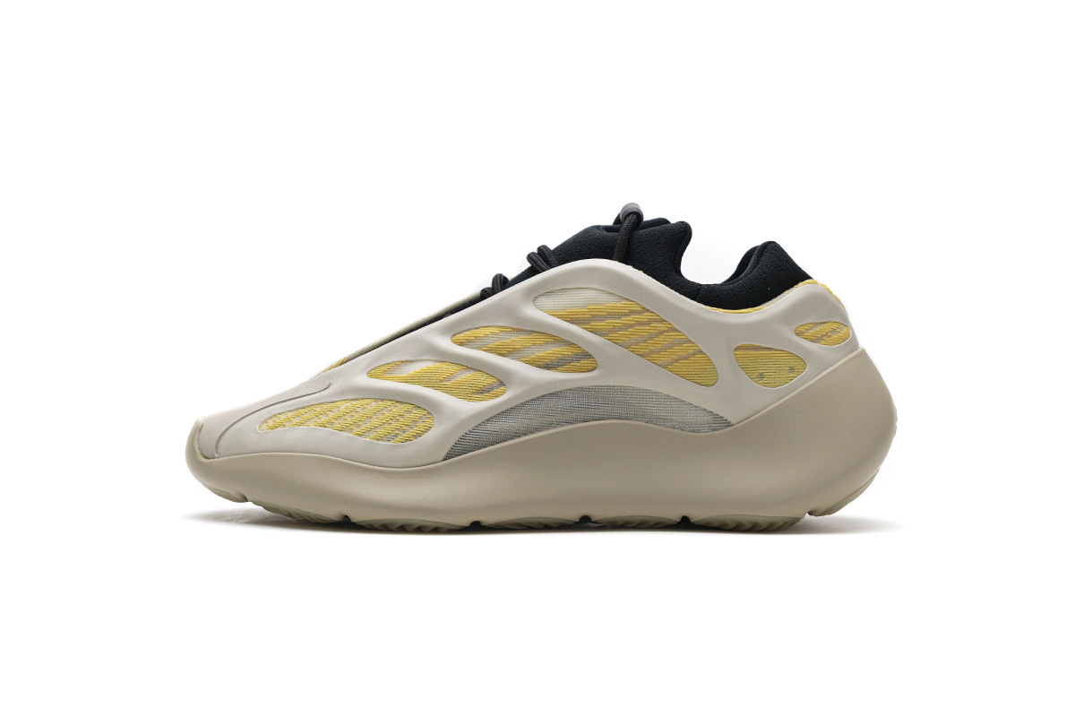LJR Yeezy 700 V3 Safflower,G54853