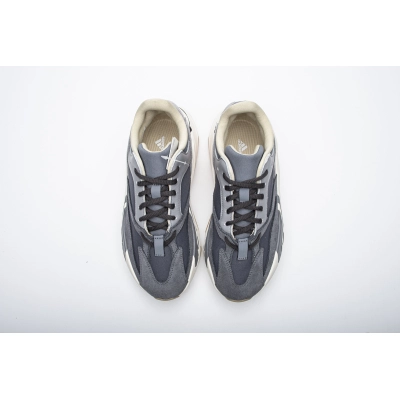 LJR Yeezy Boost 700 Magnet, FV9922 02