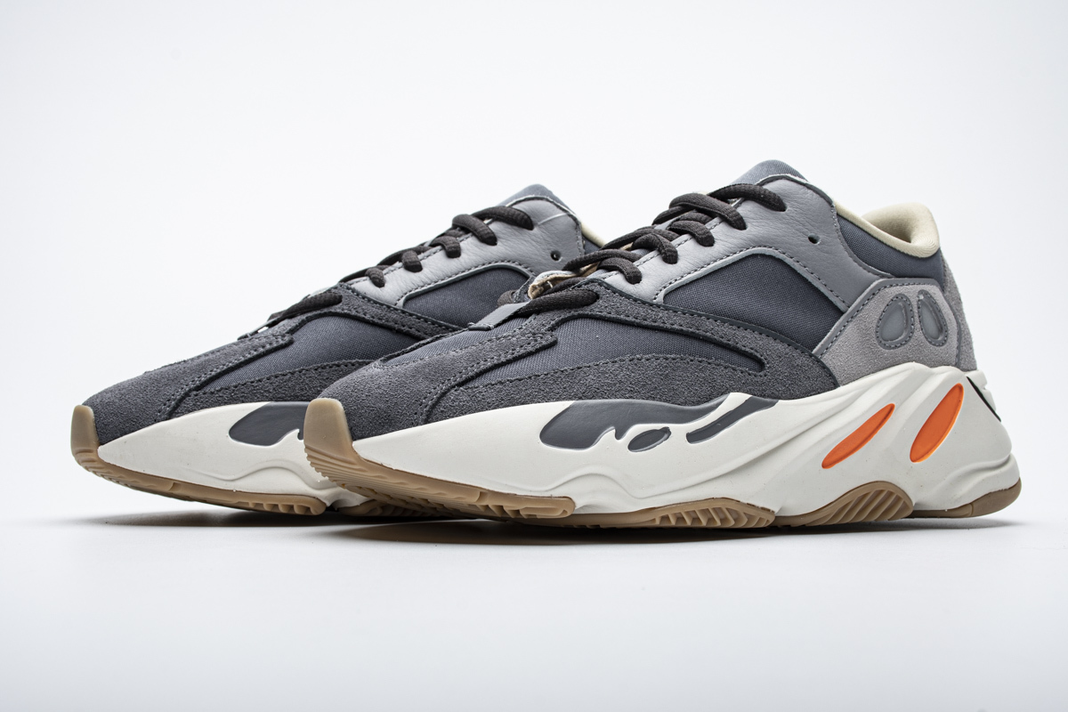 LJR Yeezy Boost 700 Magnet, FV9922