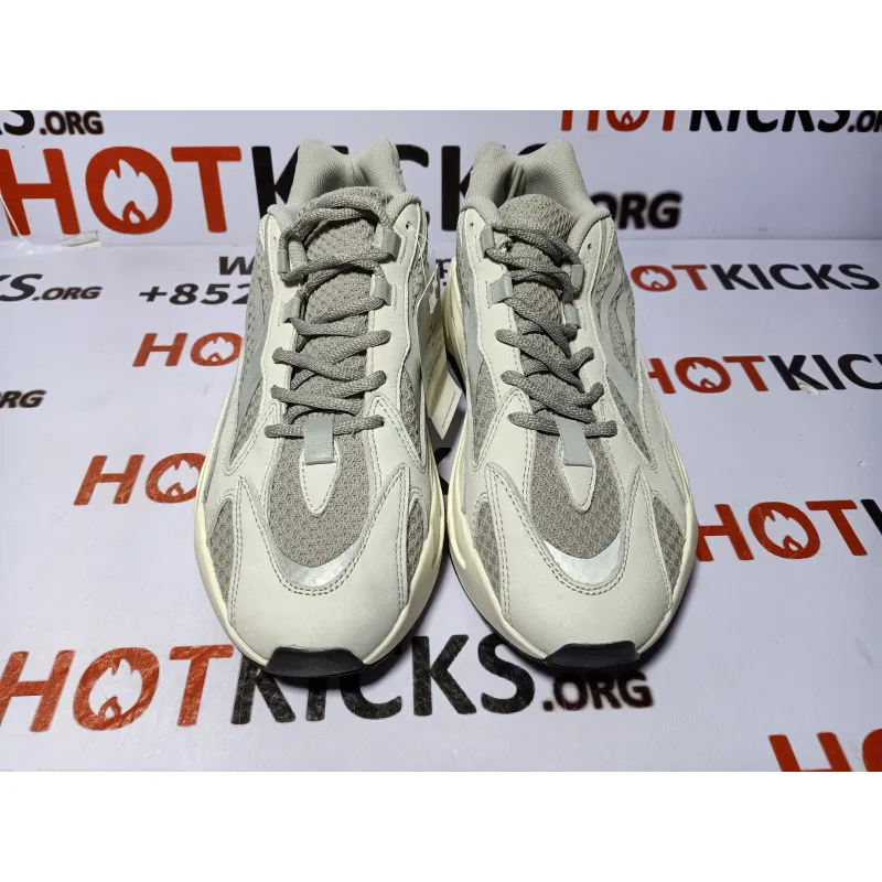 LJR Yeezy Boost 700 V2 Static, EF2829