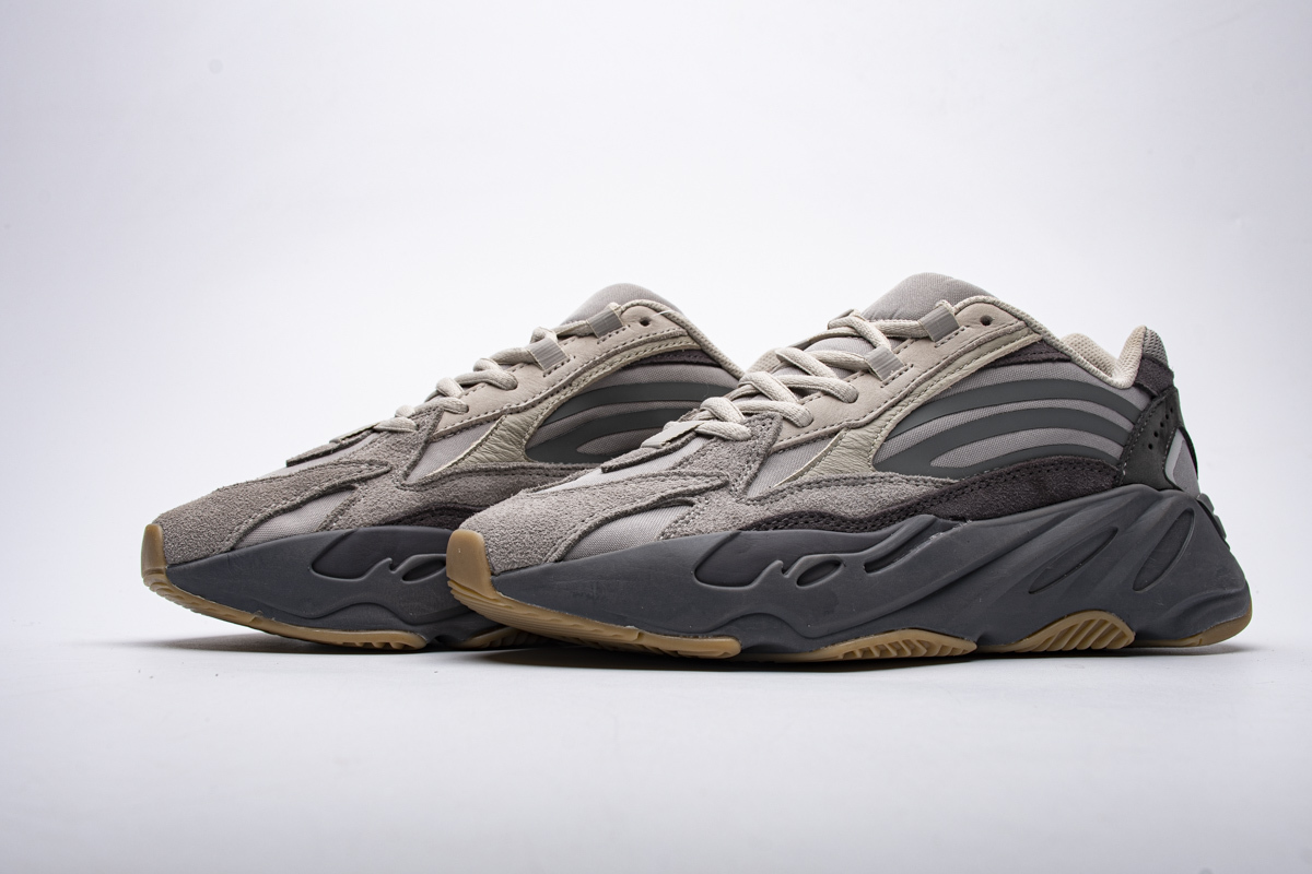 LJR Yeezy Boost 700 V2 Tephra,FU7914