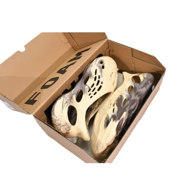 LJR Yeezy Foam Runner MX Cream Clay, GX8774 02