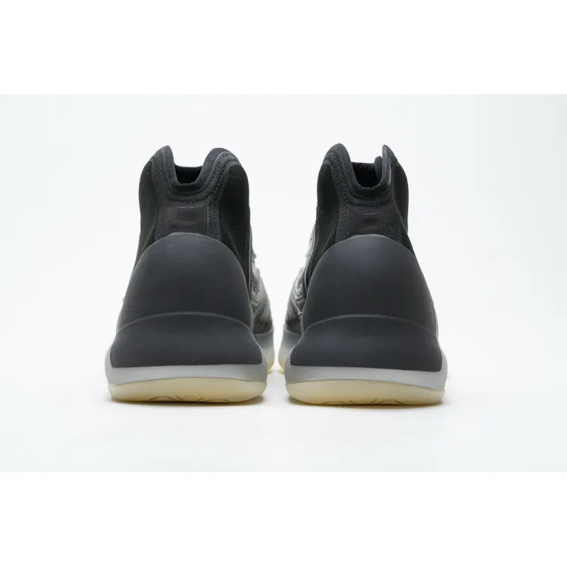 LJR Yeezy QNTM Barium, H68771