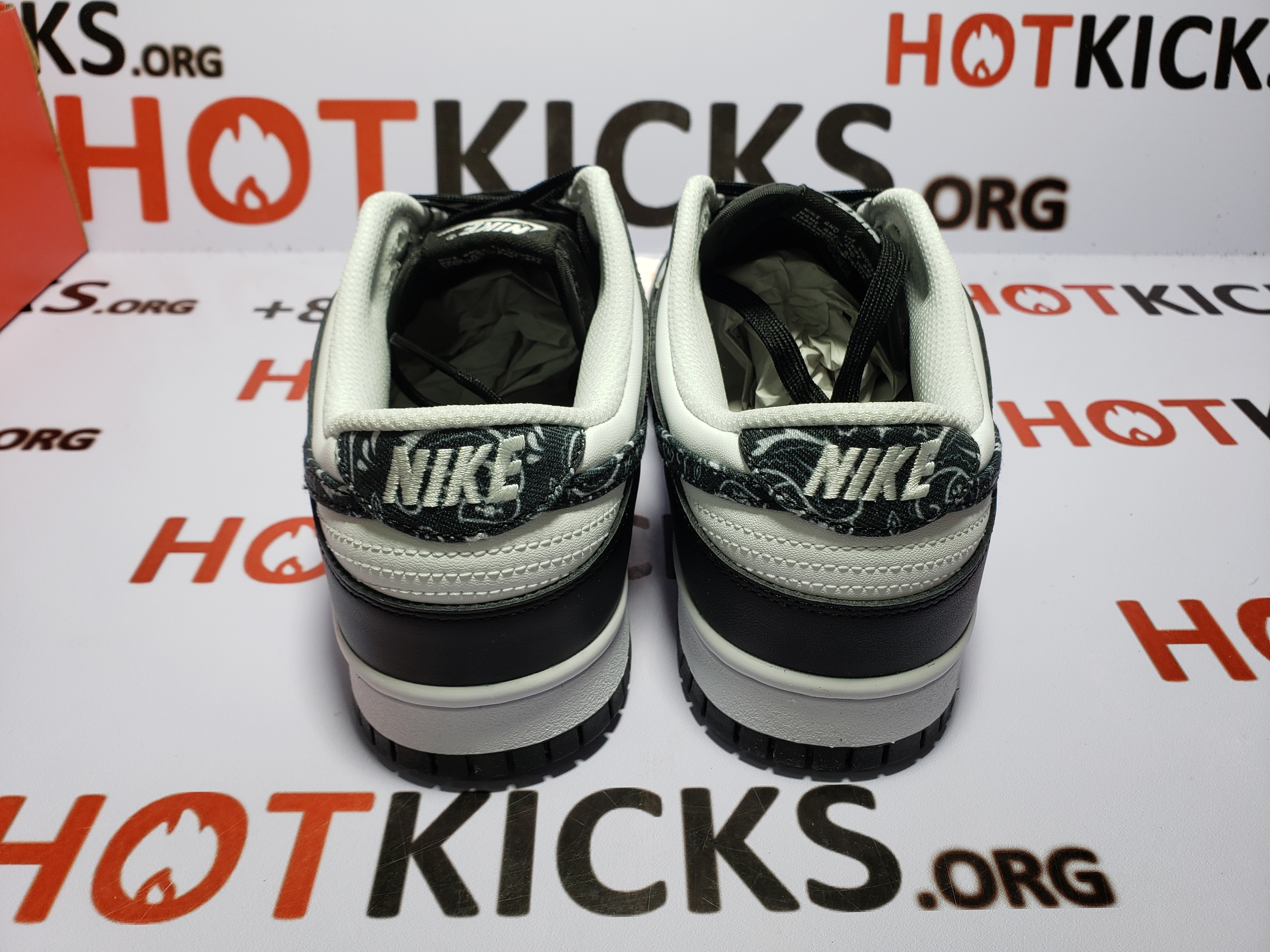 OG Dunk Low Black Paisley, DH4401-100
