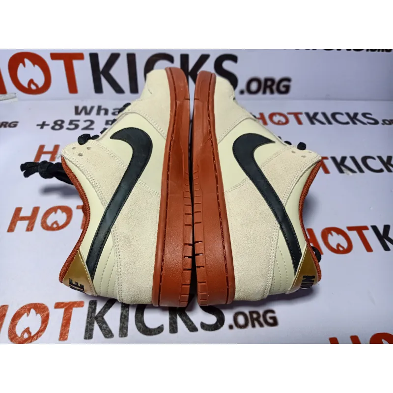 OG Dunk SB Low Pro Hennessy, BQ6817-100