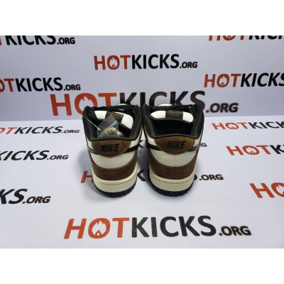 OG Dunk SB Low White Black Trail End Brown, 304292-102 02