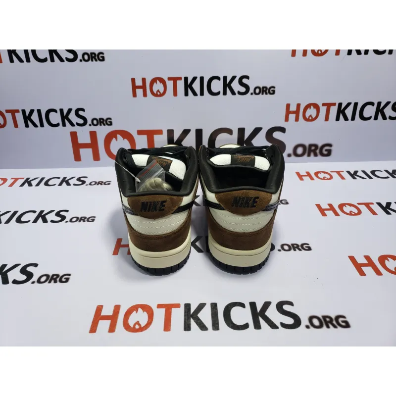 OG Dunk SB Low White Black Trail End Brown, 304292-102