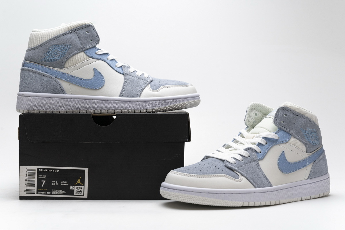 OG Jordan 1 Mid Mixed Textures Blue, DA4666-100