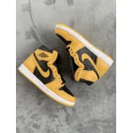 OG Jordan 1 Retro High Pollen , 555088-701