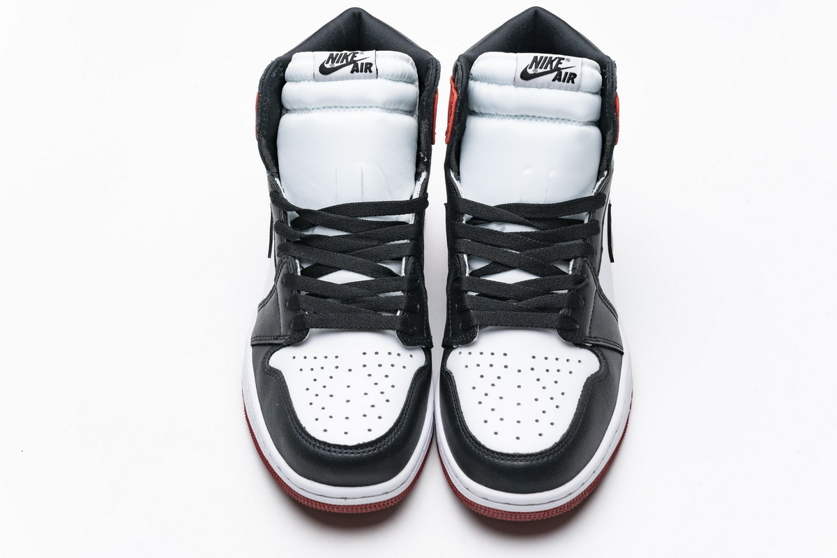 OG Jordan 1 Retro High Satin Black Toe (W), CD0461-016