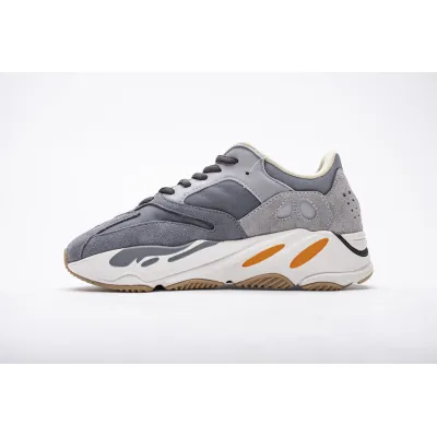 OG Yeezy Boost 700 Magnet, FV9922 01