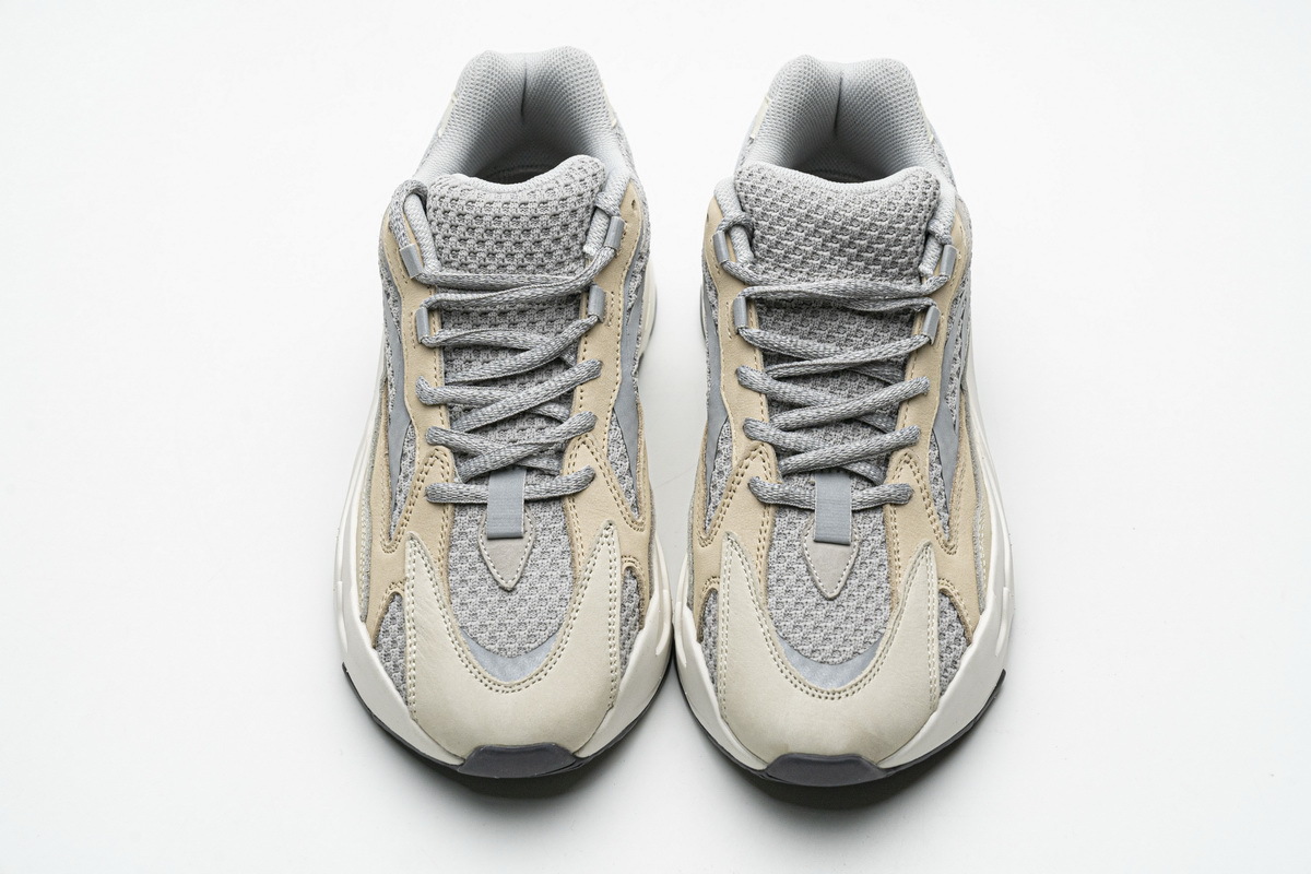 OG Yeezy Boost 700 V2 Cream, GY7924
