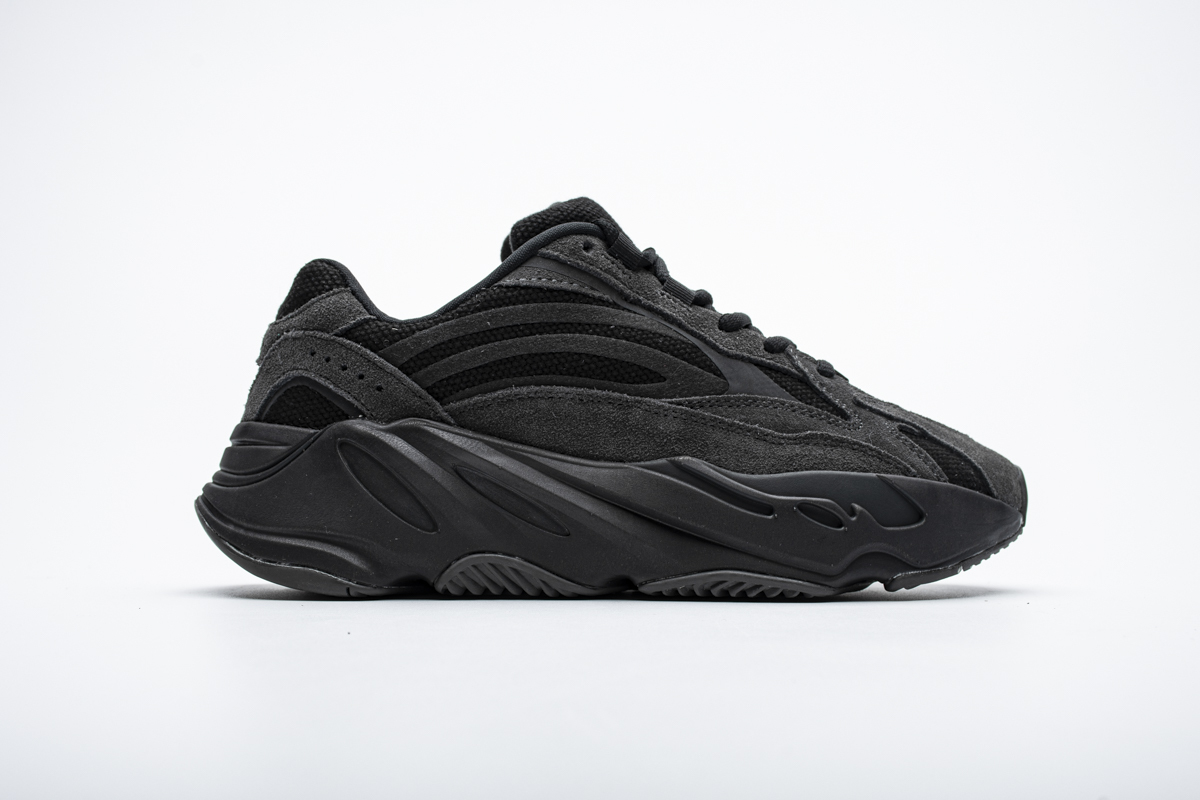 OG Yeezy Boost 700 V2 Vanta, FU6684