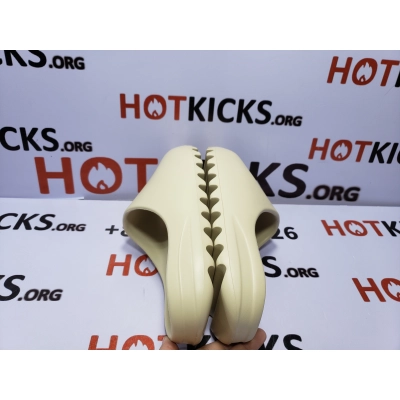 OG Yeezy Slide Bone, FW6345 02
