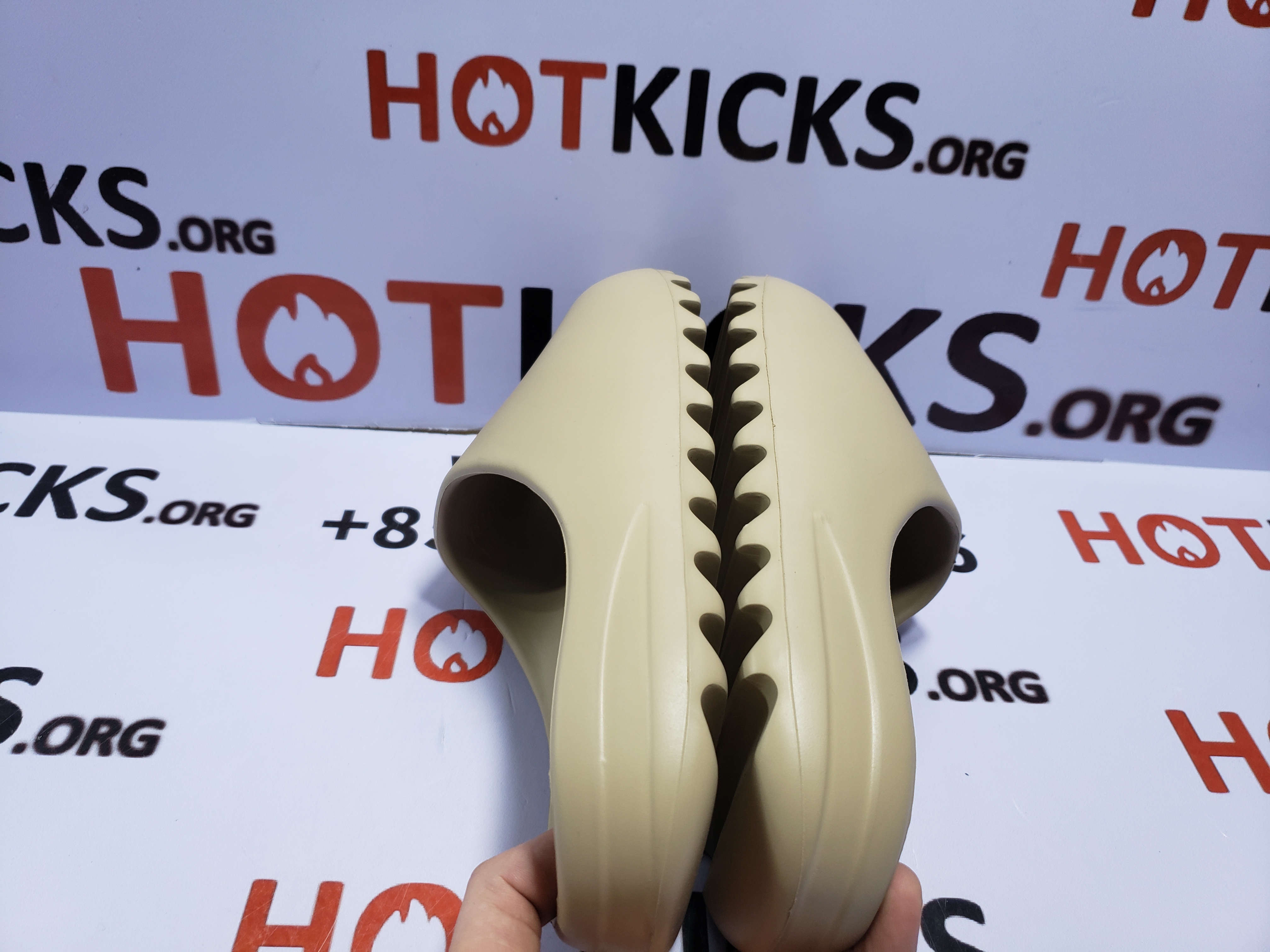 OG Yeezy Slide Pure, GZ5554