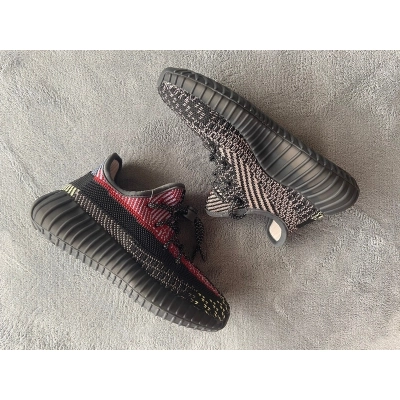 Yeezy kids shoesOG Yeezy Boost 350 V2 Yecheil Reflective,FX5790 02