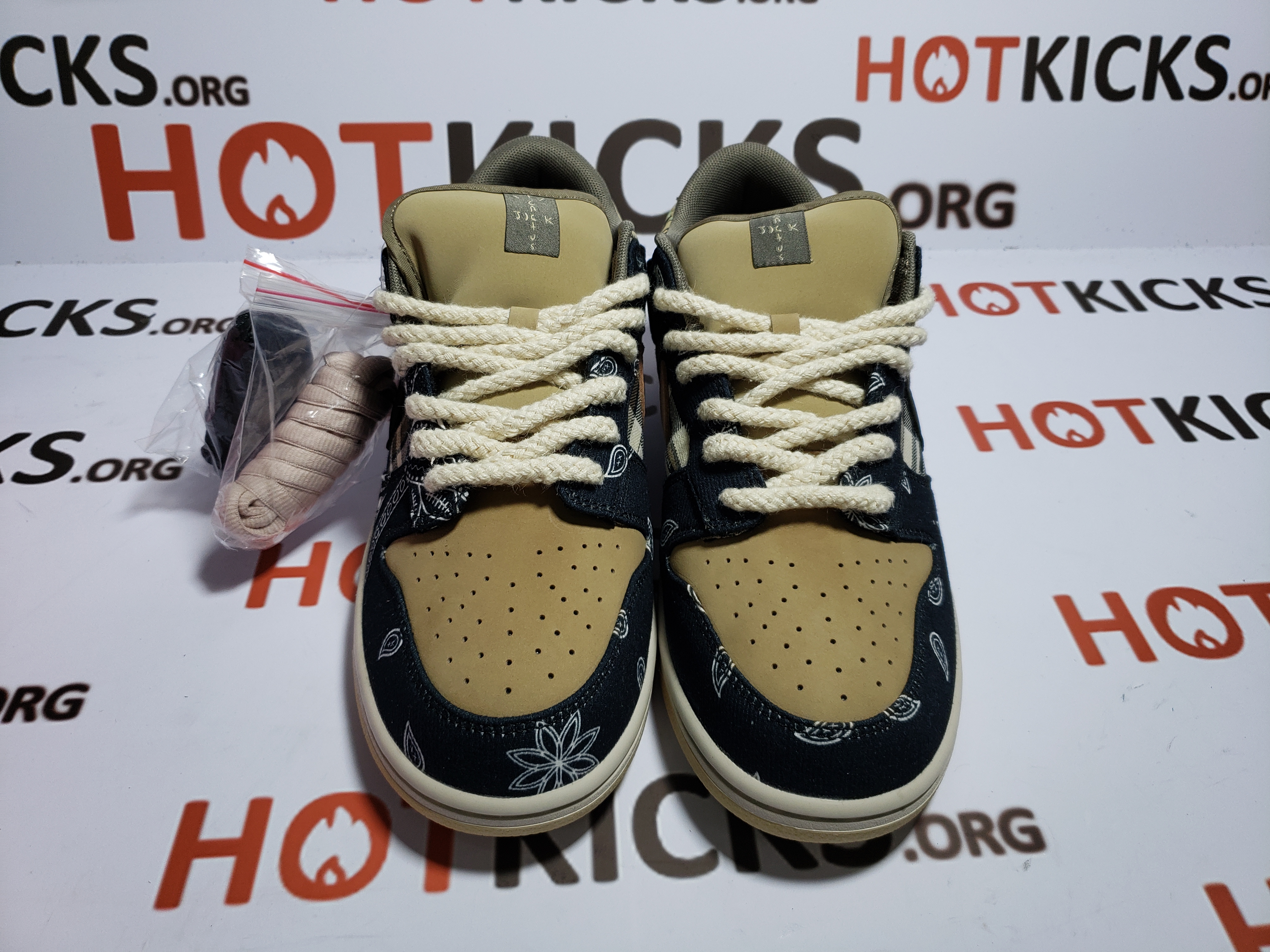 LJR Dunk Low Travis Scott,CT5053-001