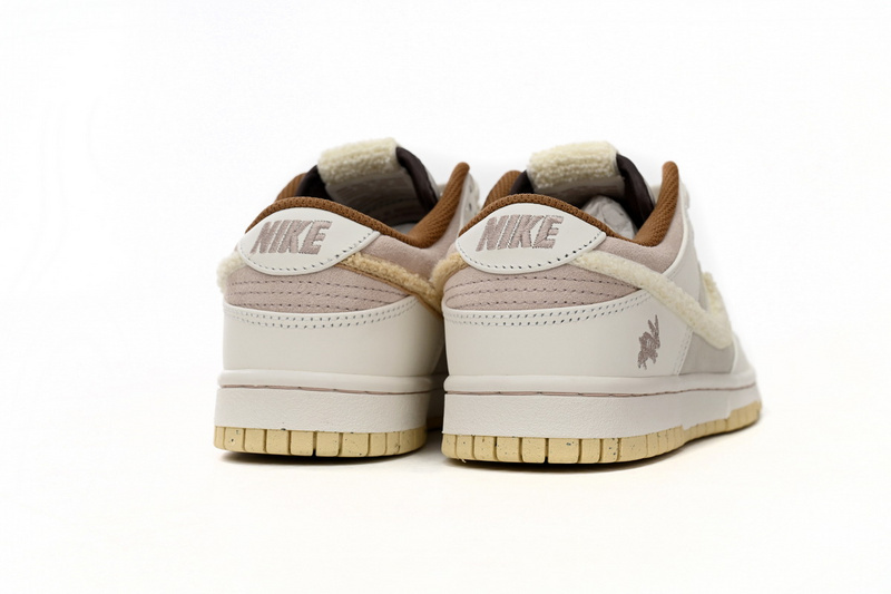 OG Dunk Low Retro PRM Year of the Rabbit Fossil Stone FD4203-211
