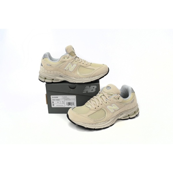 OG New Balance 2002R Beige,M2002RE