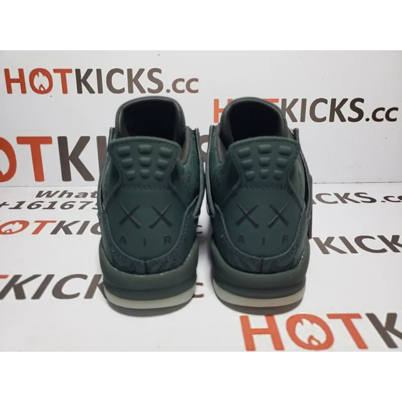LJR Jordan 4 Retro Kaws Black，930155-001