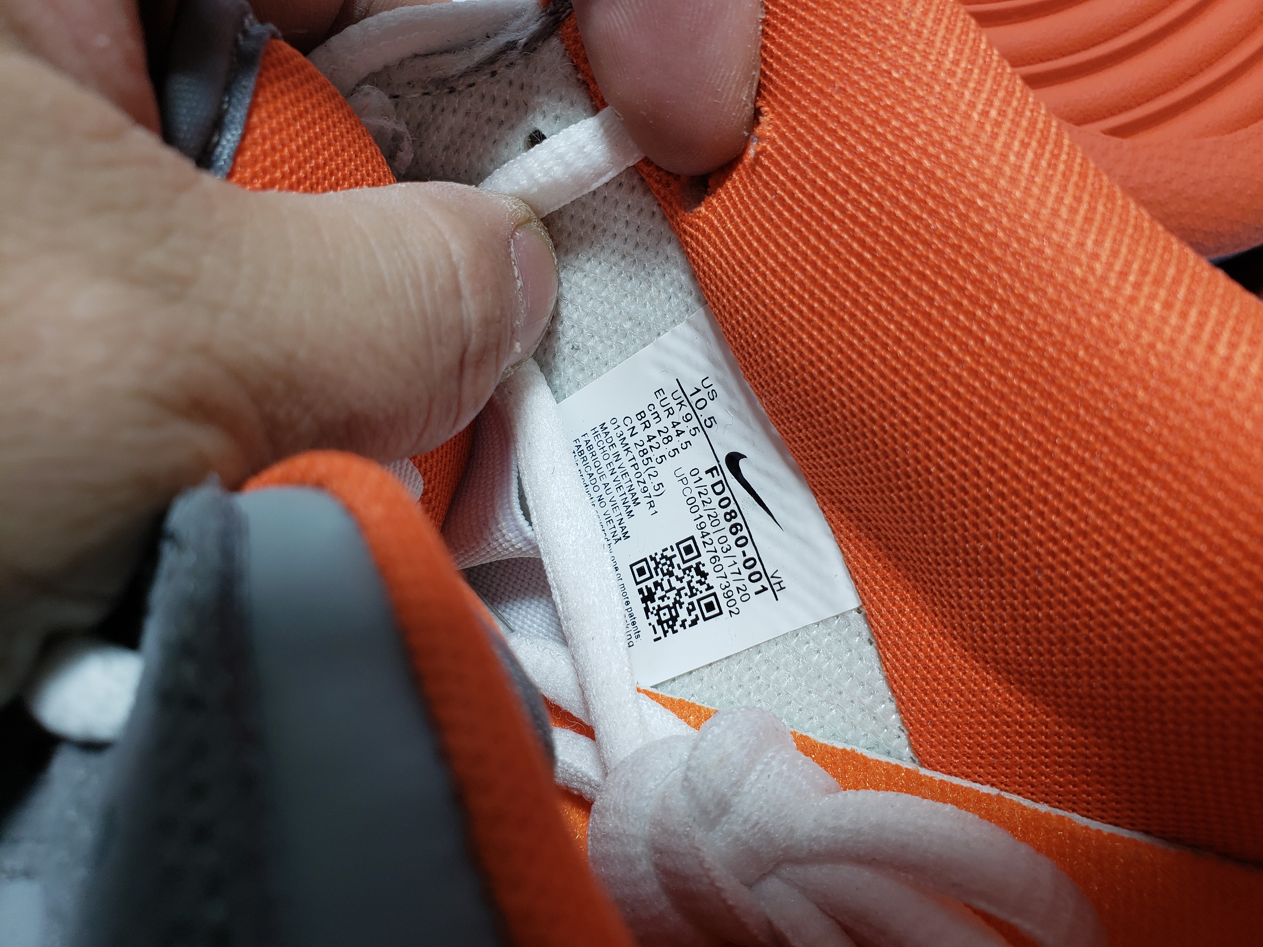 LJR Dunk Low Staple NYC Pigeon,304292-011