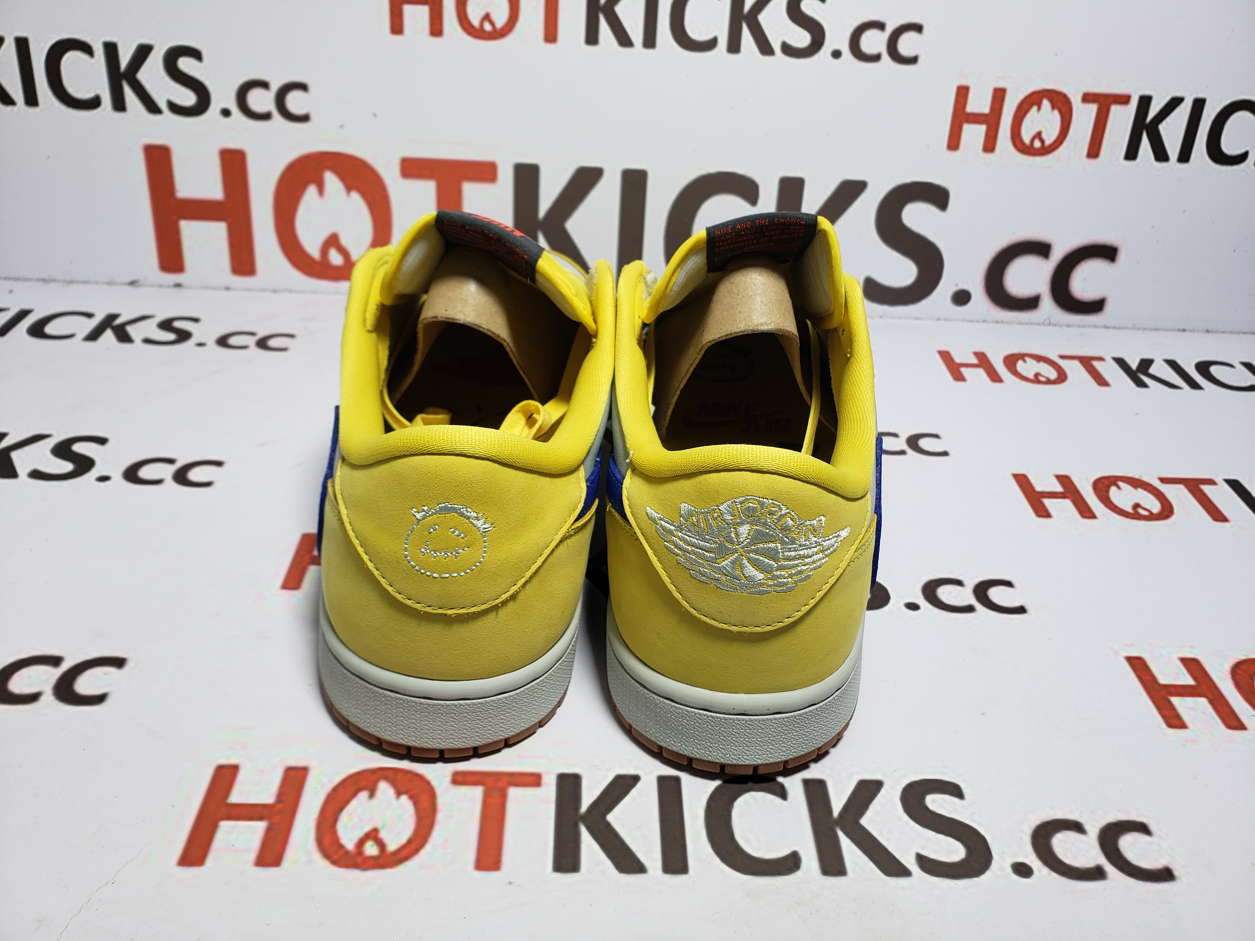 LJR Travis Scott x Air Jordan 1 Low OG 'Canary'  DZ4137-700