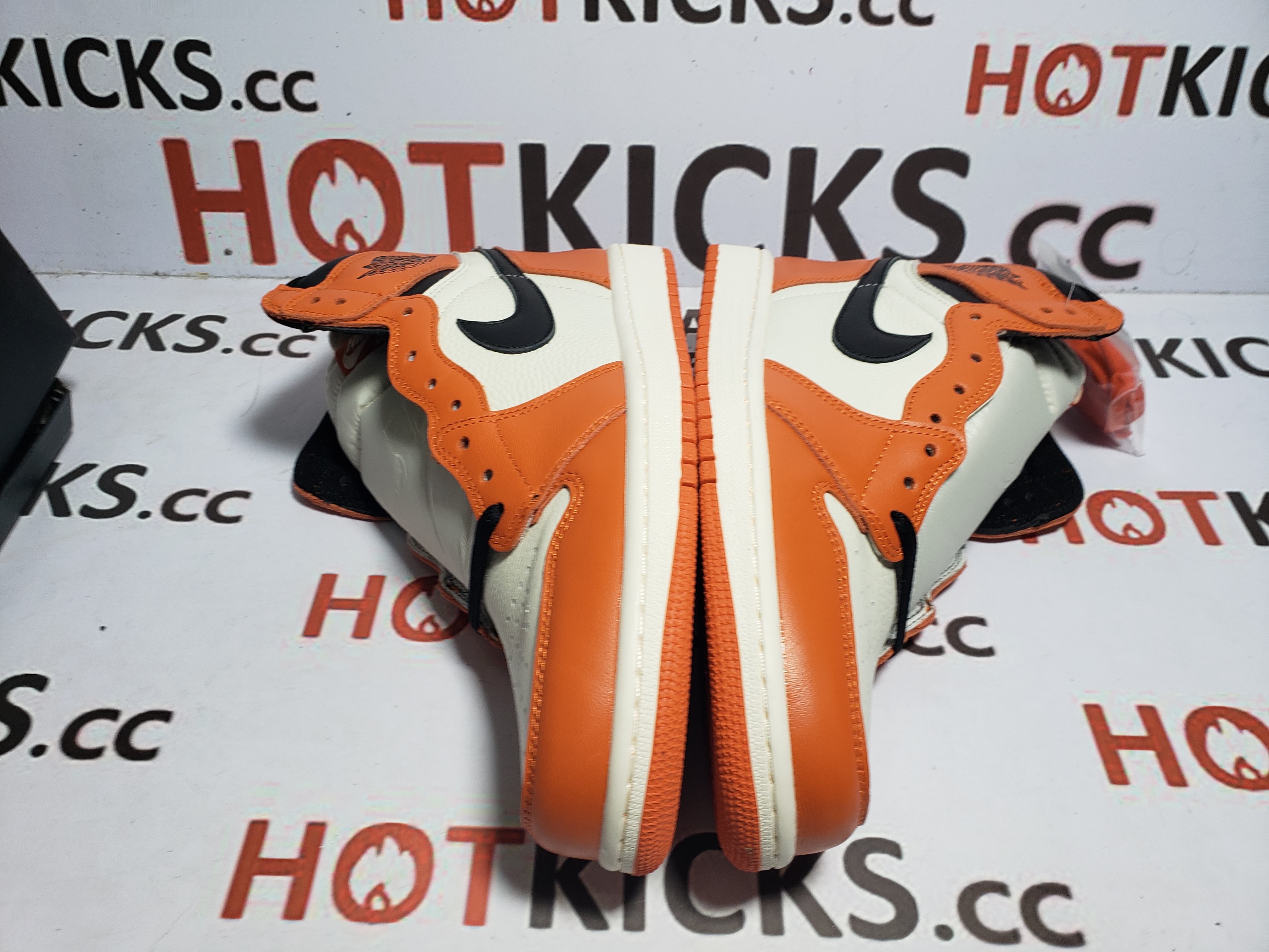 LJR Jordan 1 Retro Reverse Shattered Backboard，555088-112  