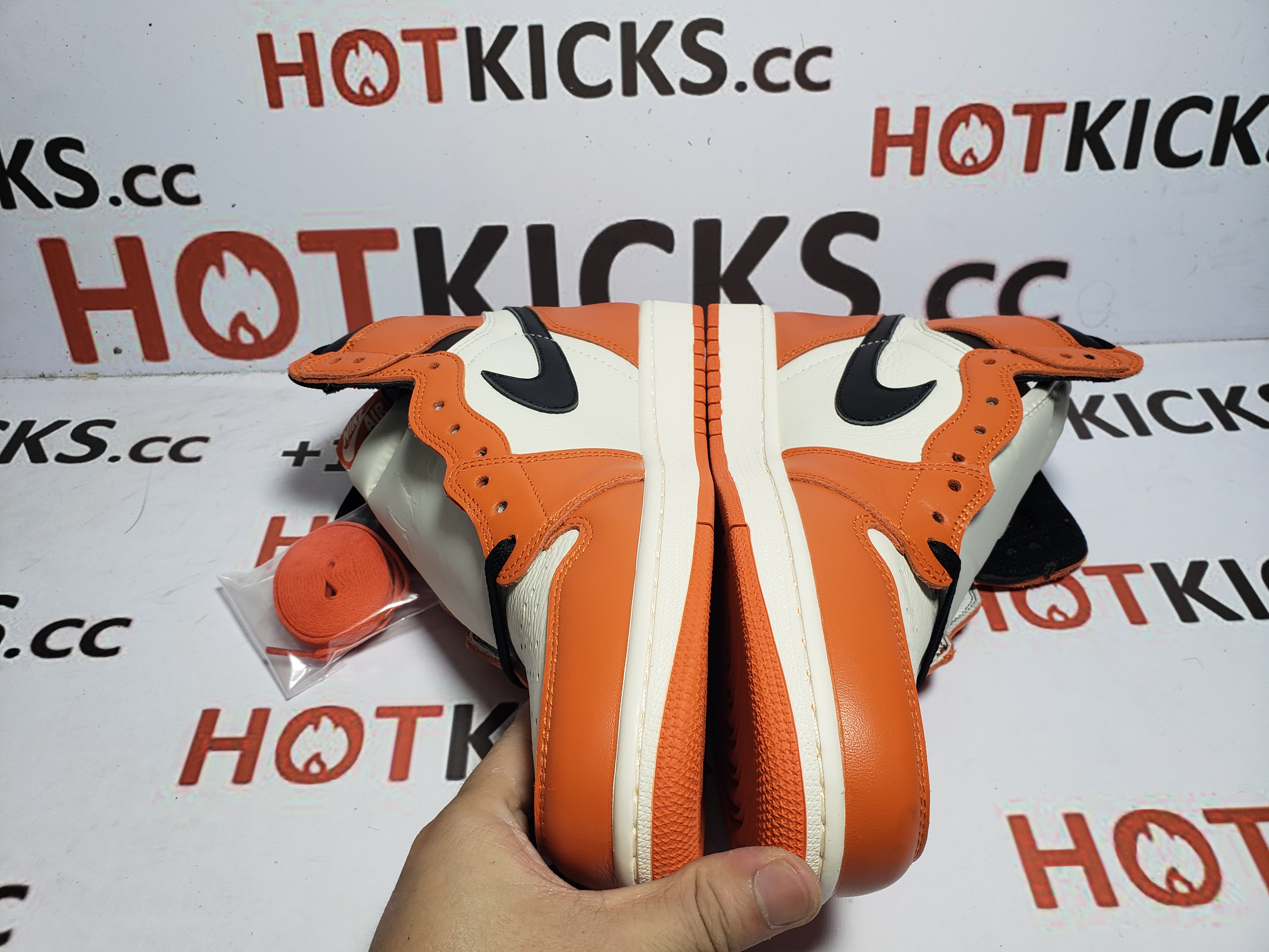 LJR Jordan 1 Retro Reverse Shattered Backboard，555088-112  