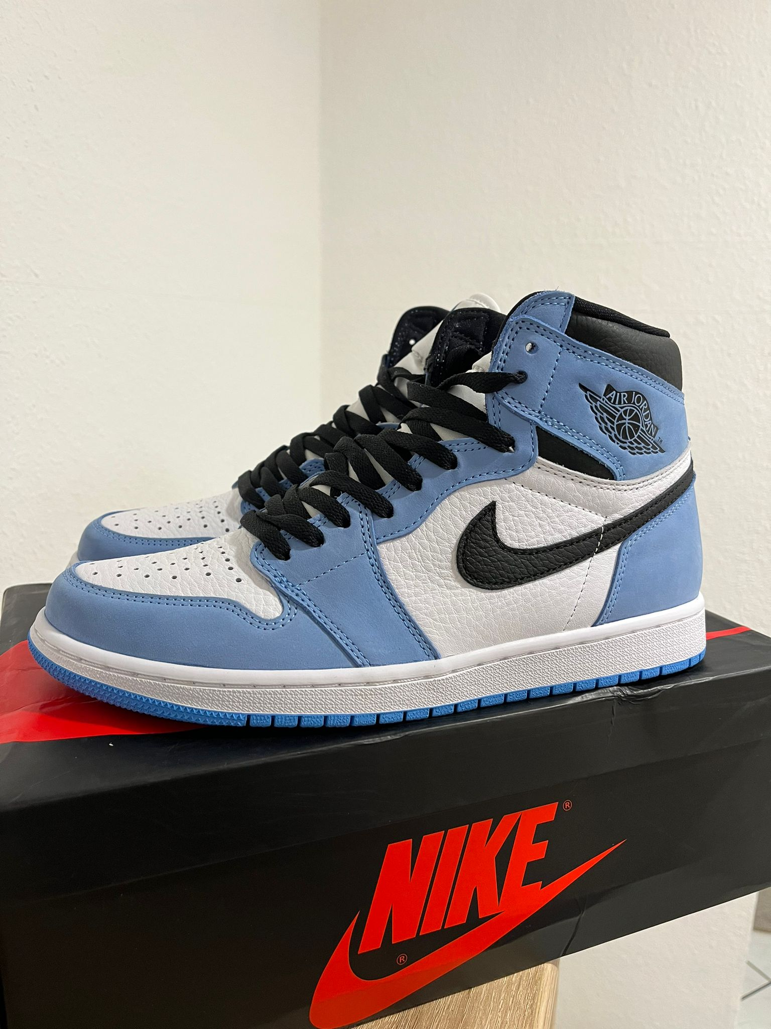 LJR Jordan 1 Retro High White University Blue Black（2021),555088-134  review iBX