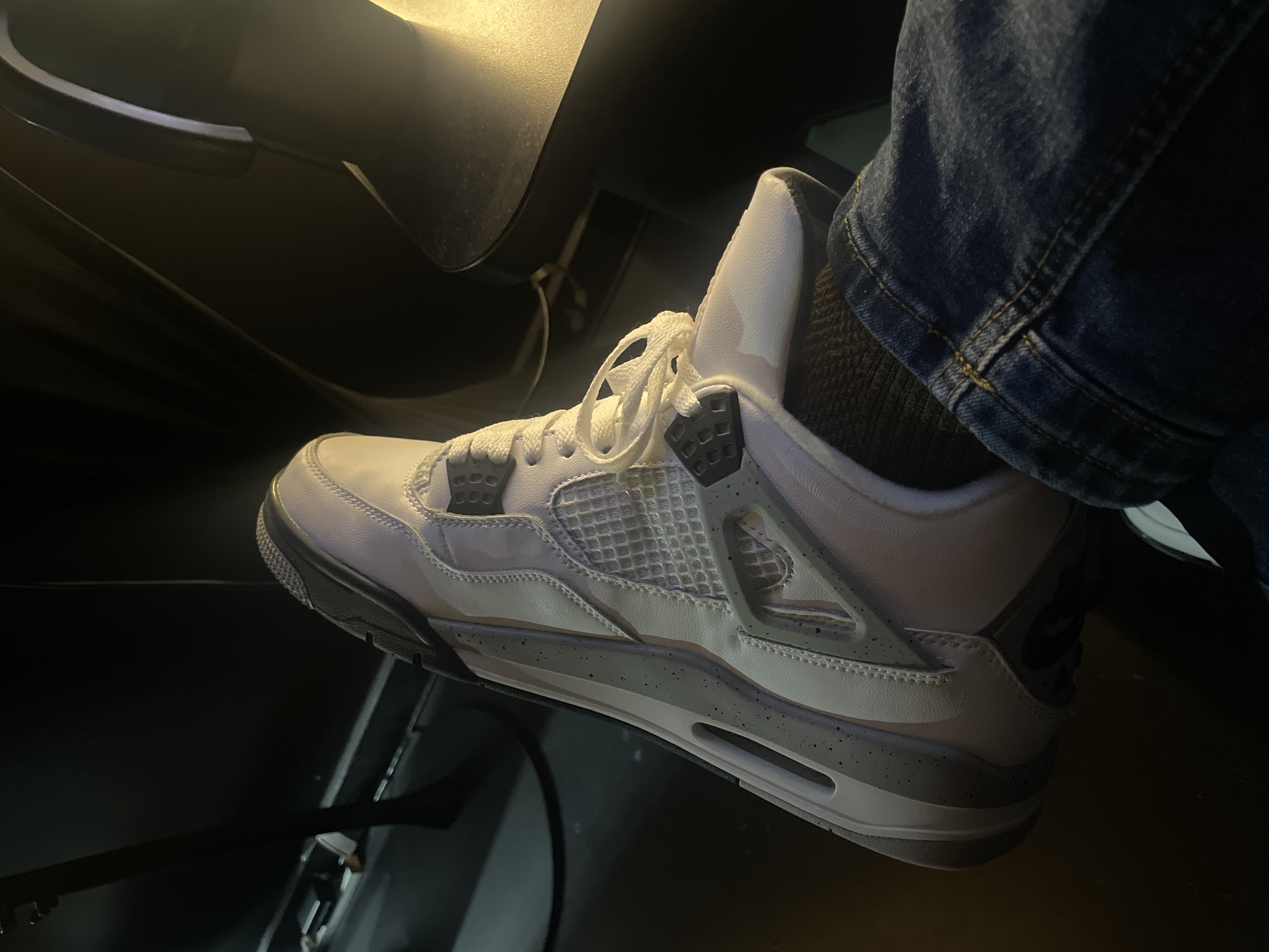 💡Limited Sale 45$ OFF💡Jordan 4 Retro White Cement (2016), 840606-192 review Gary McAdams 01