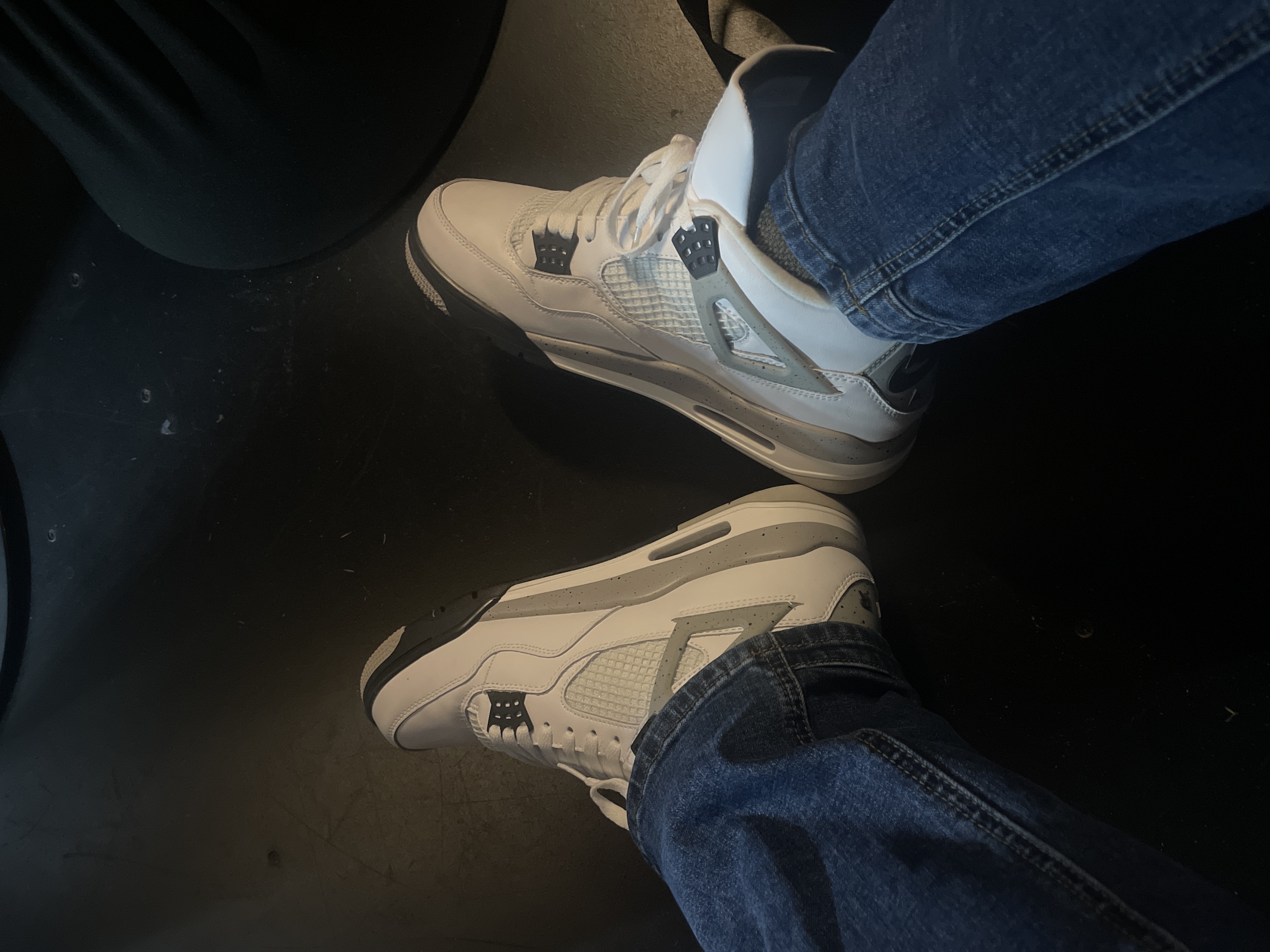 💡Limited Sale 45$ OFF💡Jordan 4 Retro White Cement (2016), 840606-192 review Gary McAdams 02